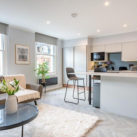 Modern & Chic One Bedroom Apartments In Fitzrovia By Sojo Stay London Bagian luar foto