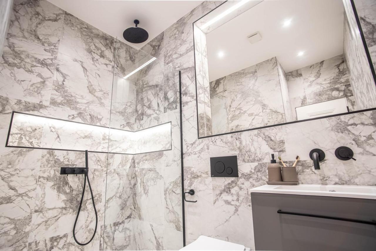 Modern & Chic One Bedroom Apartments In Fitzrovia By Sojo Stay London Bagian luar foto