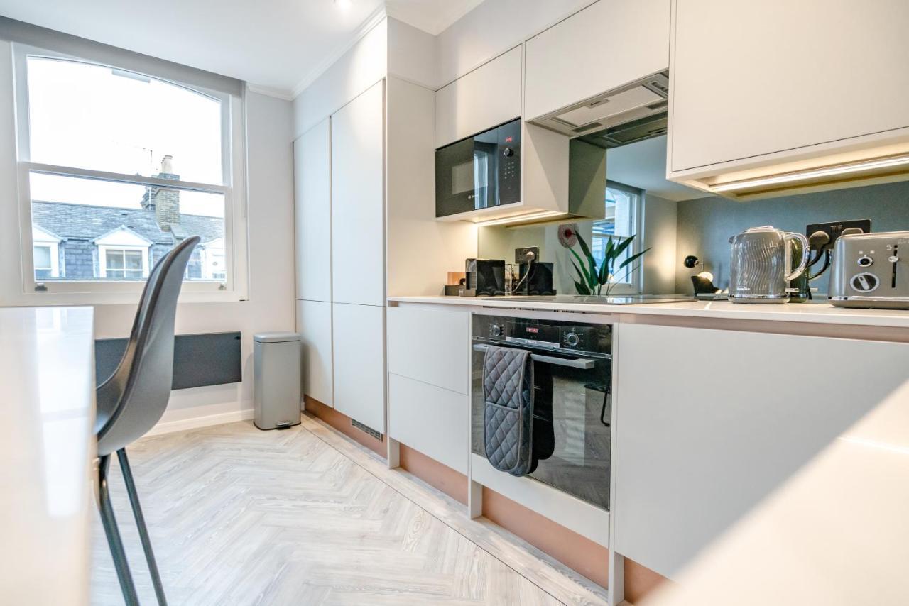 Modern & Chic One Bedroom Apartments In Fitzrovia By Sojo Stay London Bagian luar foto